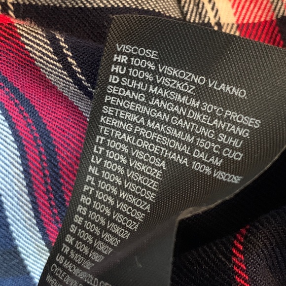 H&M Long Sleeve Plaid Shirt Dress (240) - Picture 7 of 9